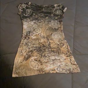 Windsor top small. Black & yellow.